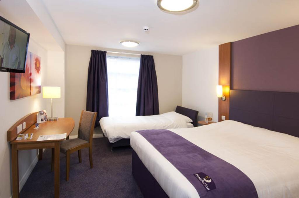 Premier Inn Glenrothes Eksteriør billede