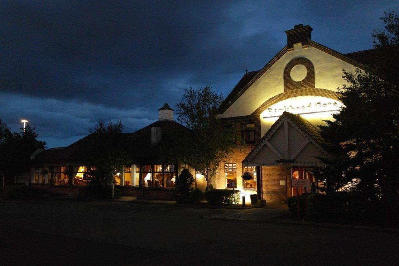 Premier Inn Glenrothes Eksteriør billede